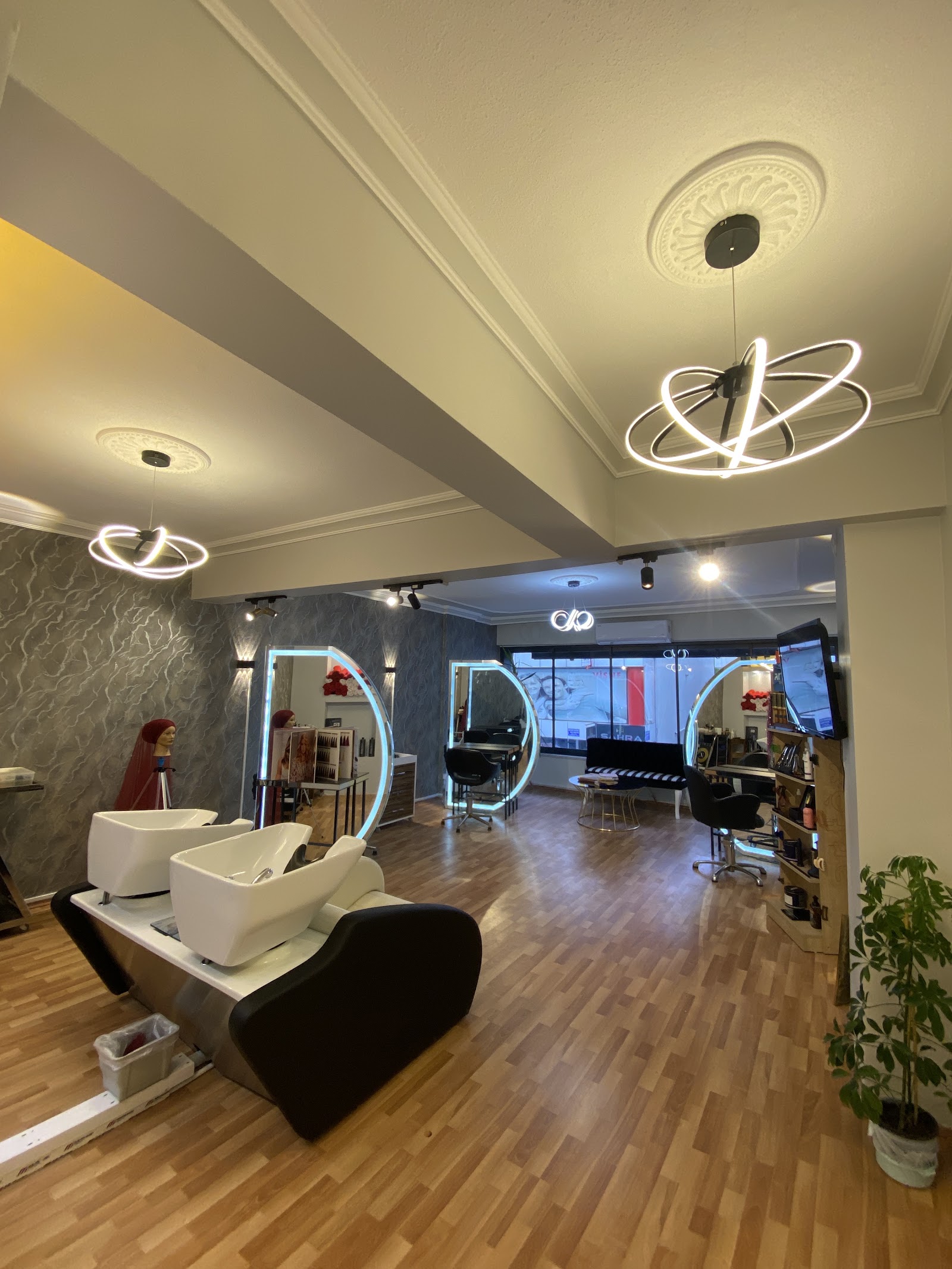 Aura Coiffeur kır düğünü mekanı — Sorgun