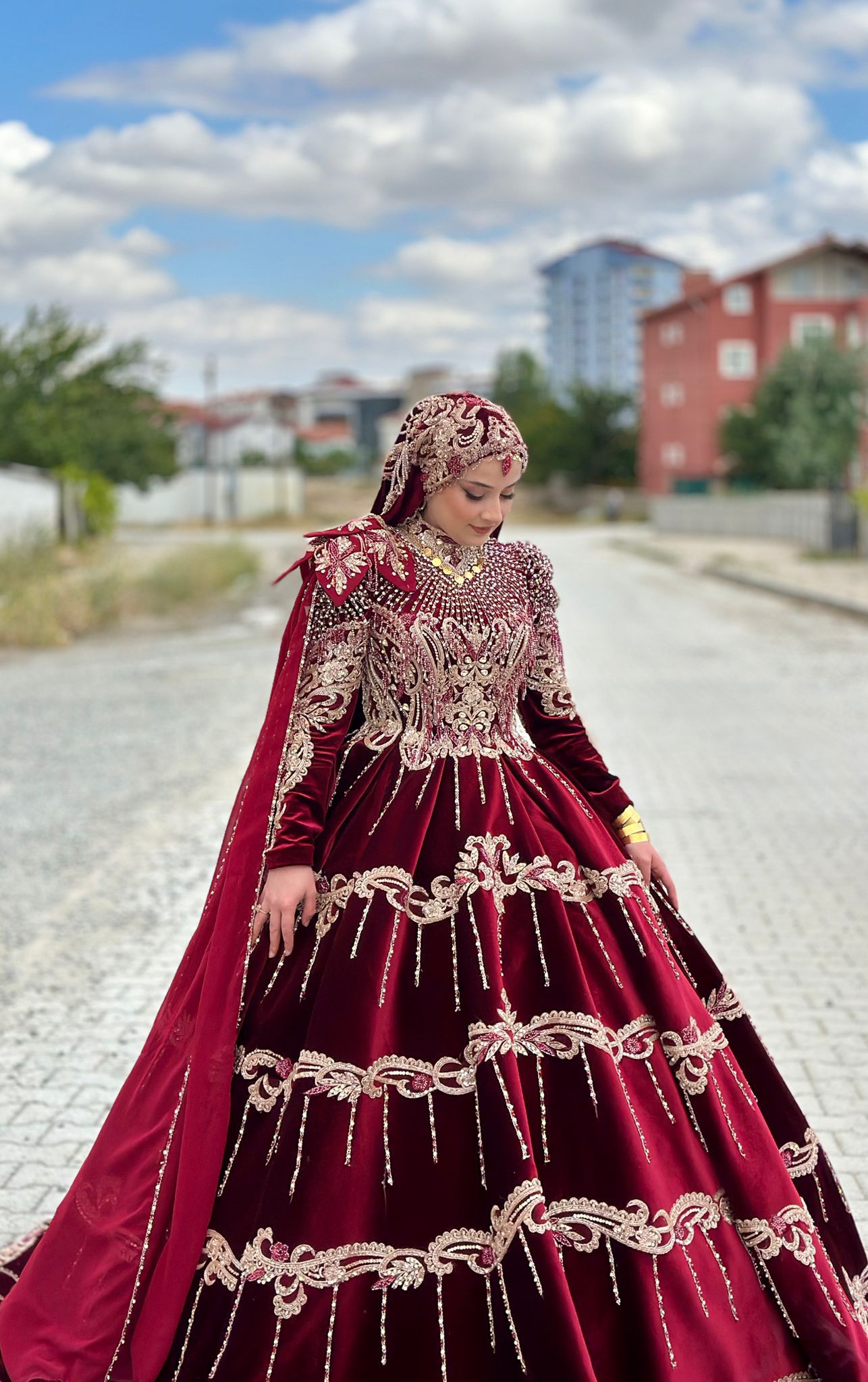 NİSANUR GELİNLİK SORGUN